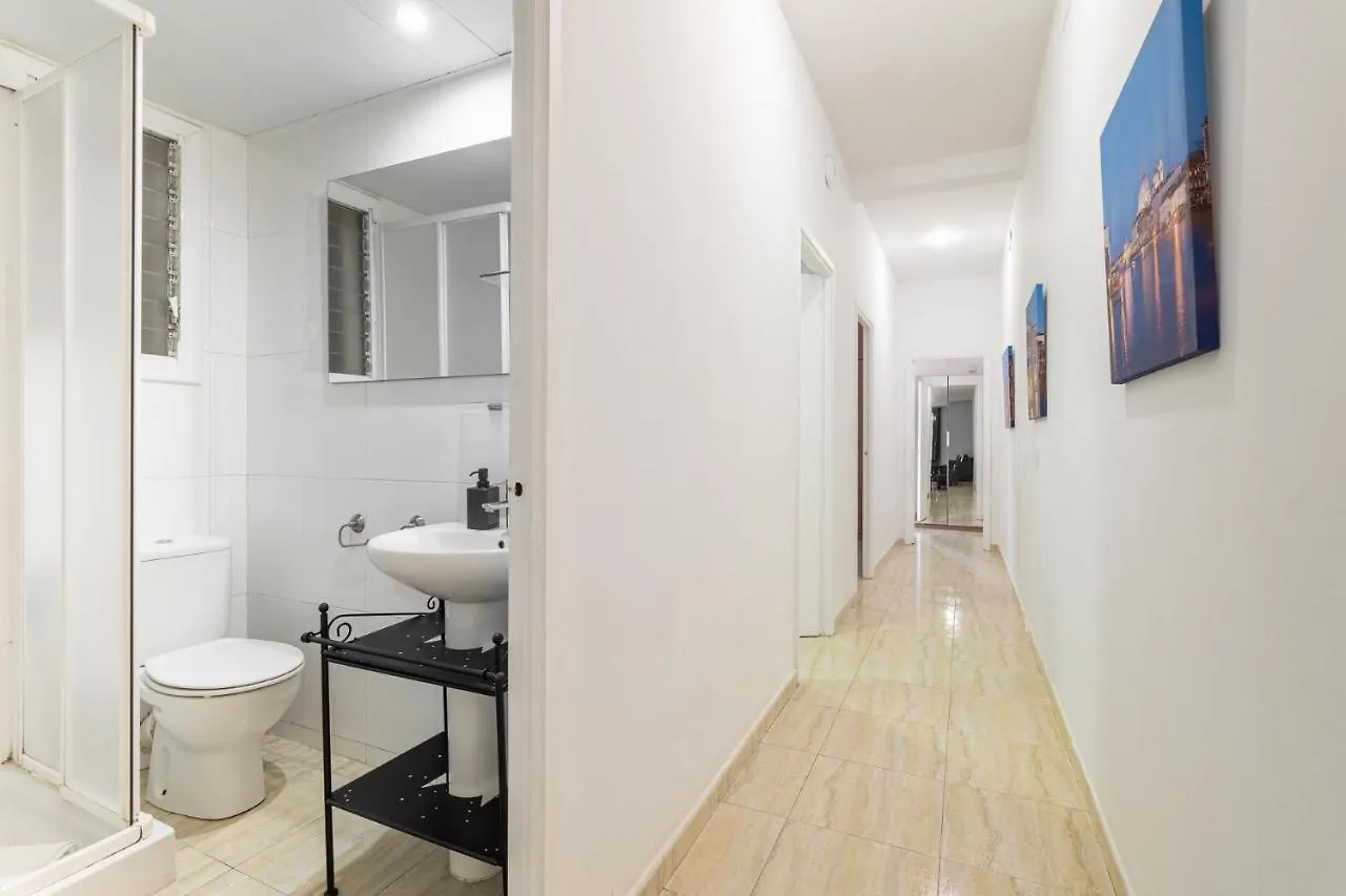 Amazing Apartment In Gran Via Barcelona 0*,  Spain