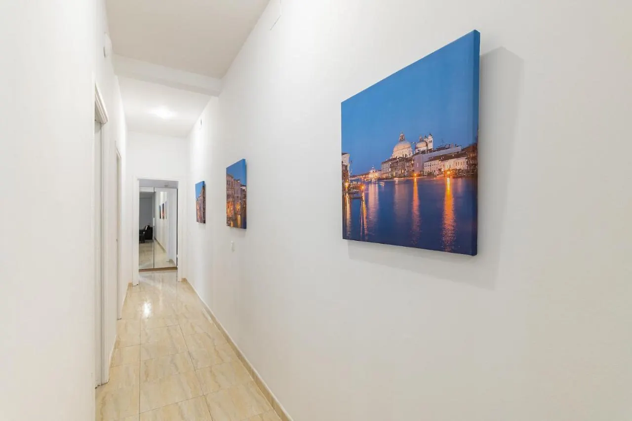 Amazing Apartment In Gran Via Barcelona